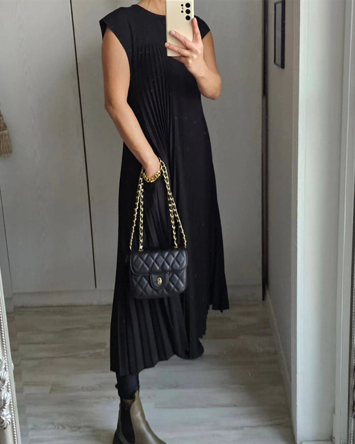 Claire - Elegant Pleated Spliced Maxi Dress