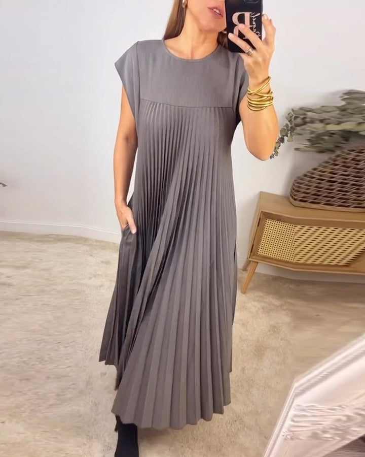 Claire - Elegant Pleated Spliced Maxi Dress