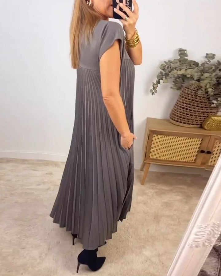 Claire - Elegant Pleated Spliced Maxi Dress