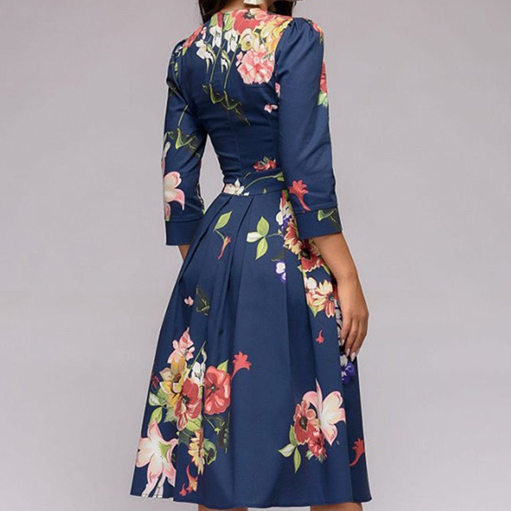 Zerelda - Elegant Pleated Floral Dress
