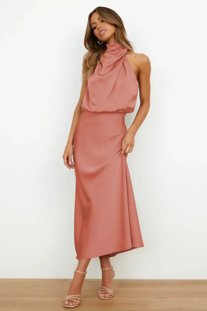 Wynnie - Elegant Satin Off-Shoulder Dress